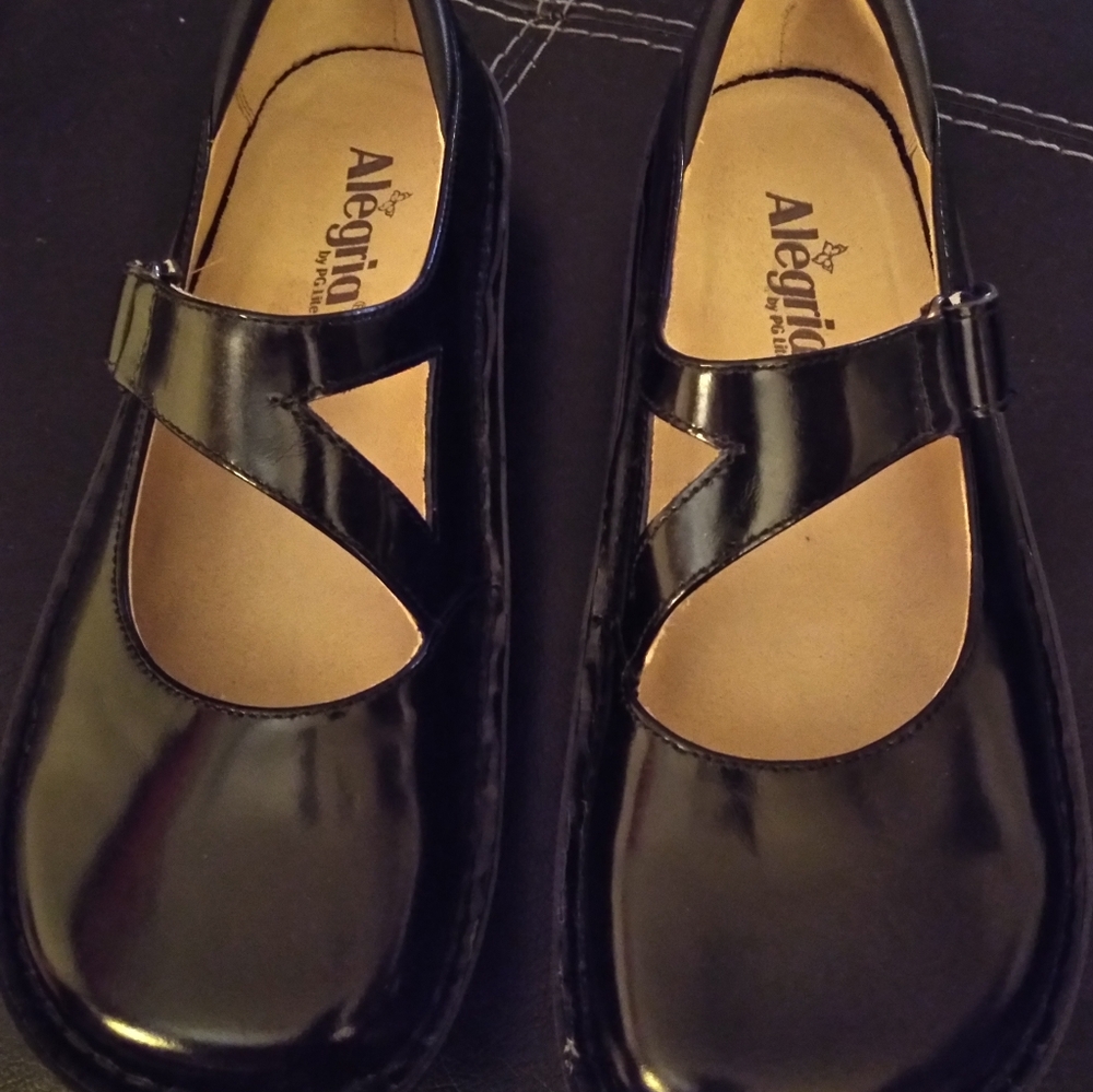 Alegria Shoes